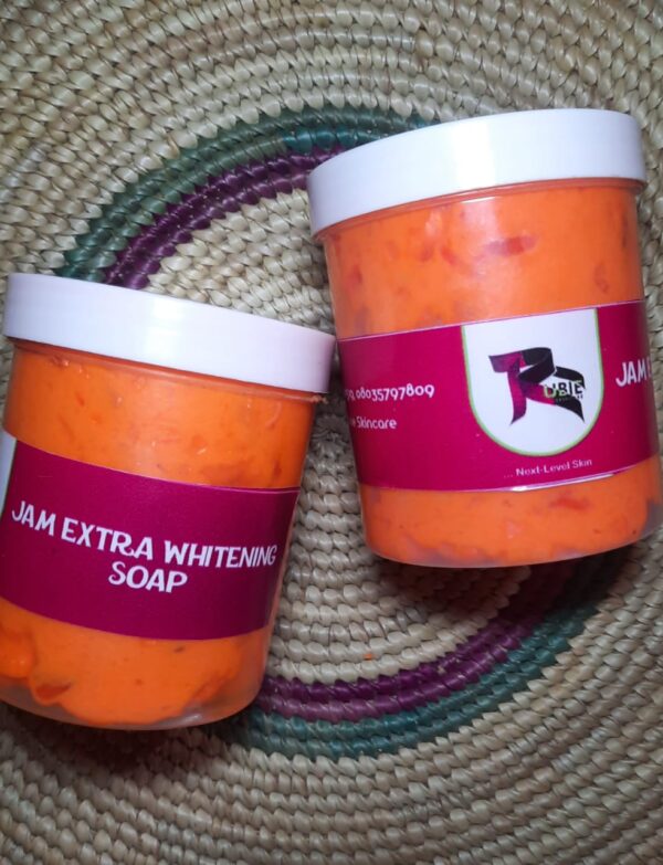 rubieskincare--jam-extra-whitening-soap